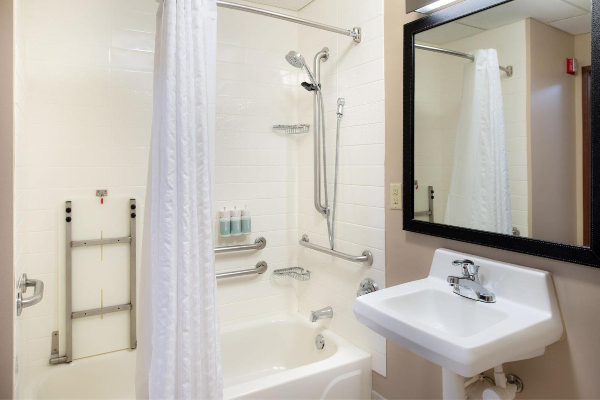 Fairfield By Marriott Hotel Troy Екстериор снимка