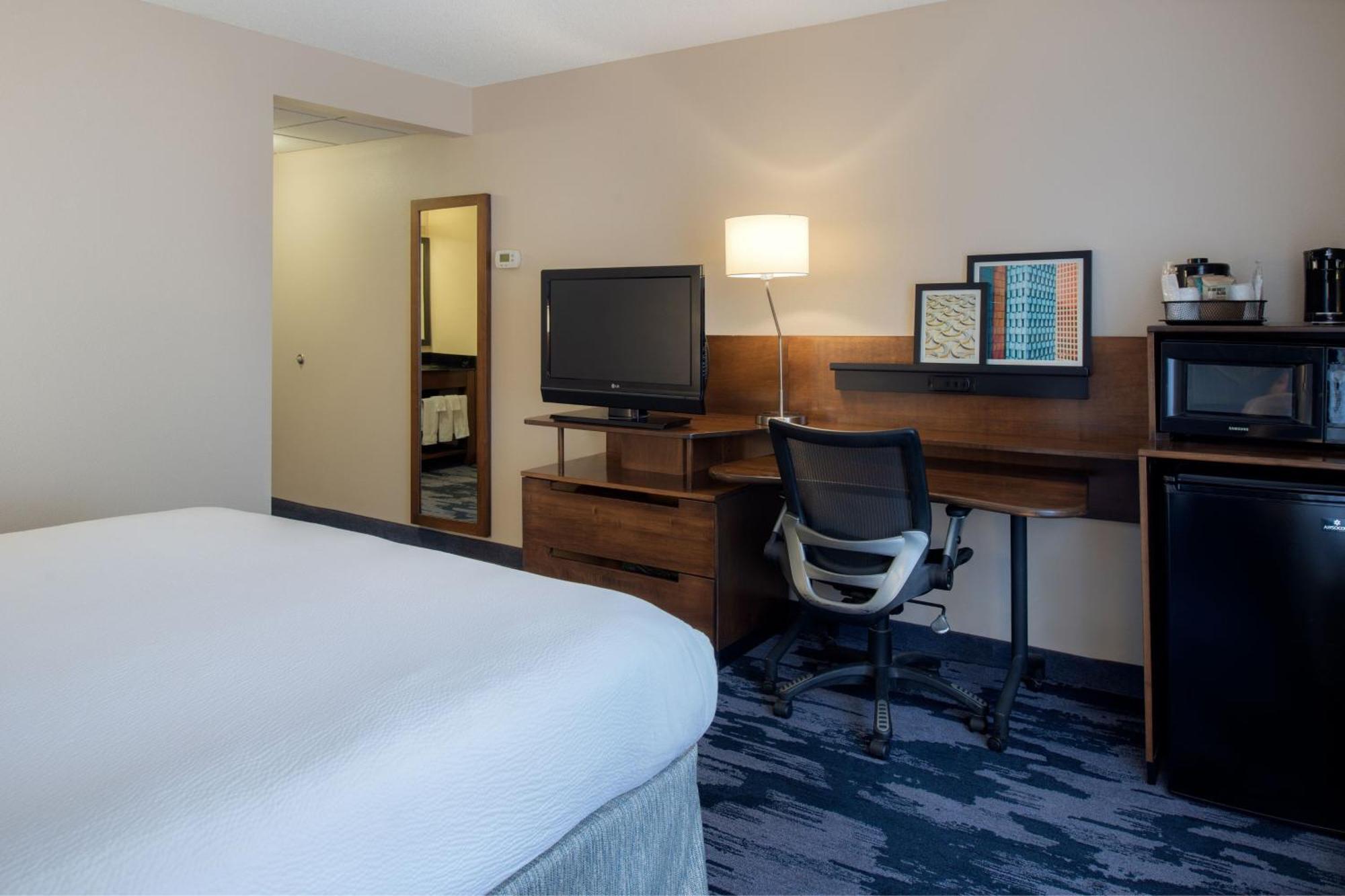 Fairfield By Marriott Hotel Troy Екстериор снимка